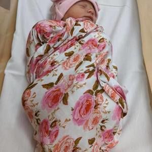 Meet your Posher, Mia